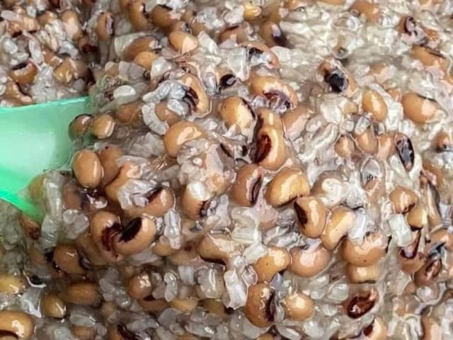 Chè nếp đậu trắng