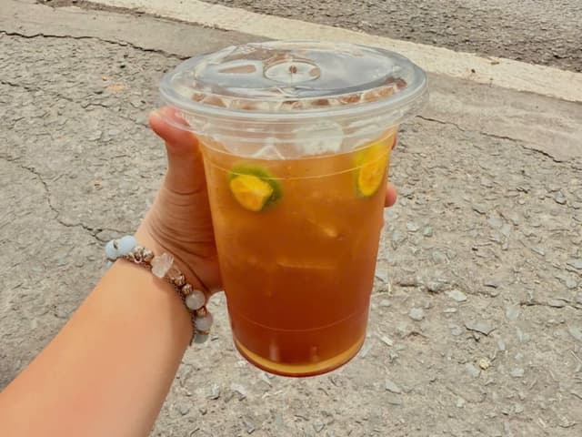 Hồng trà tắc