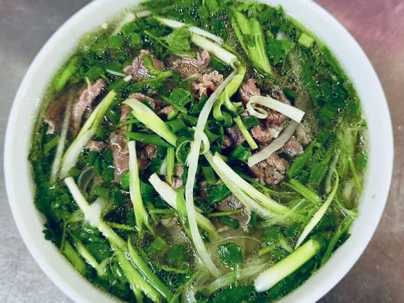 Phở thập cẩm - bắp lõi - tái lăn - đặc biệt